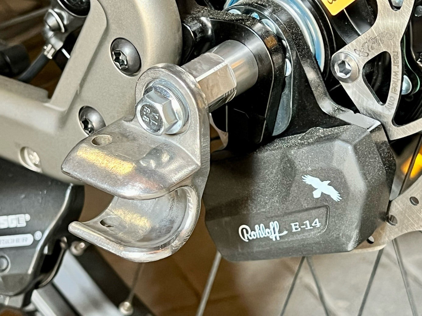 axe de serrage rapide avec adaptateur universel | longueur de serrage 143mm - 153mm